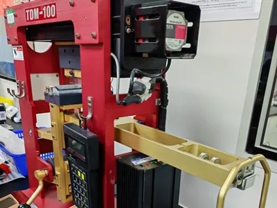 ANSI A9 rispetto a EN 388 Livello F: decodifica degli standard globali di res...