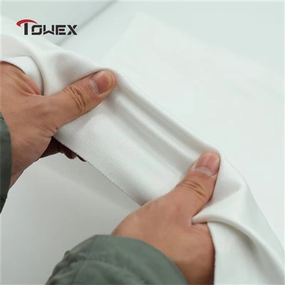 Tessuto-lavorato a maglia altamente elasticizzato e resistente al taglio
